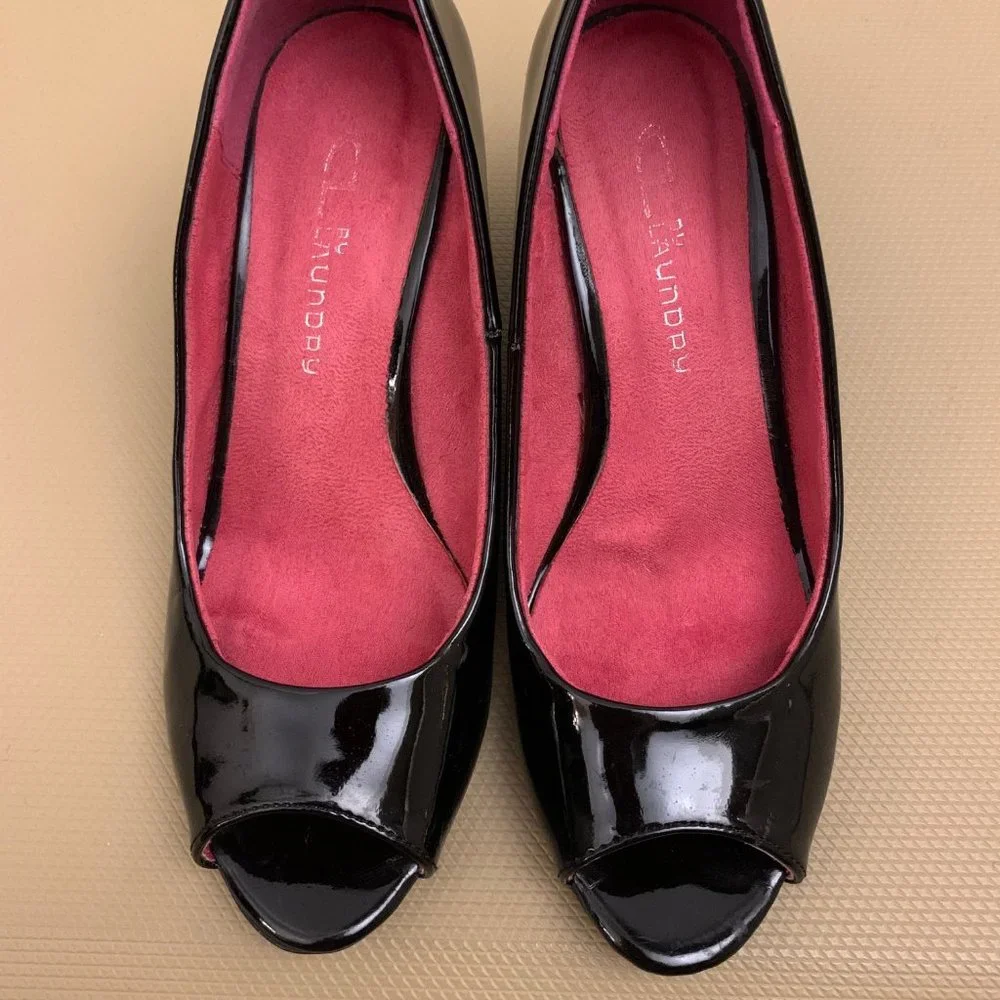 Chinese Laundry Patent Wedge Heels - Picture 4 of 6
